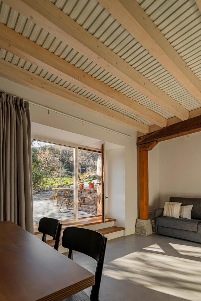 Apartamentos Luarna Mogrovejo Ngoại thất bức ảnh